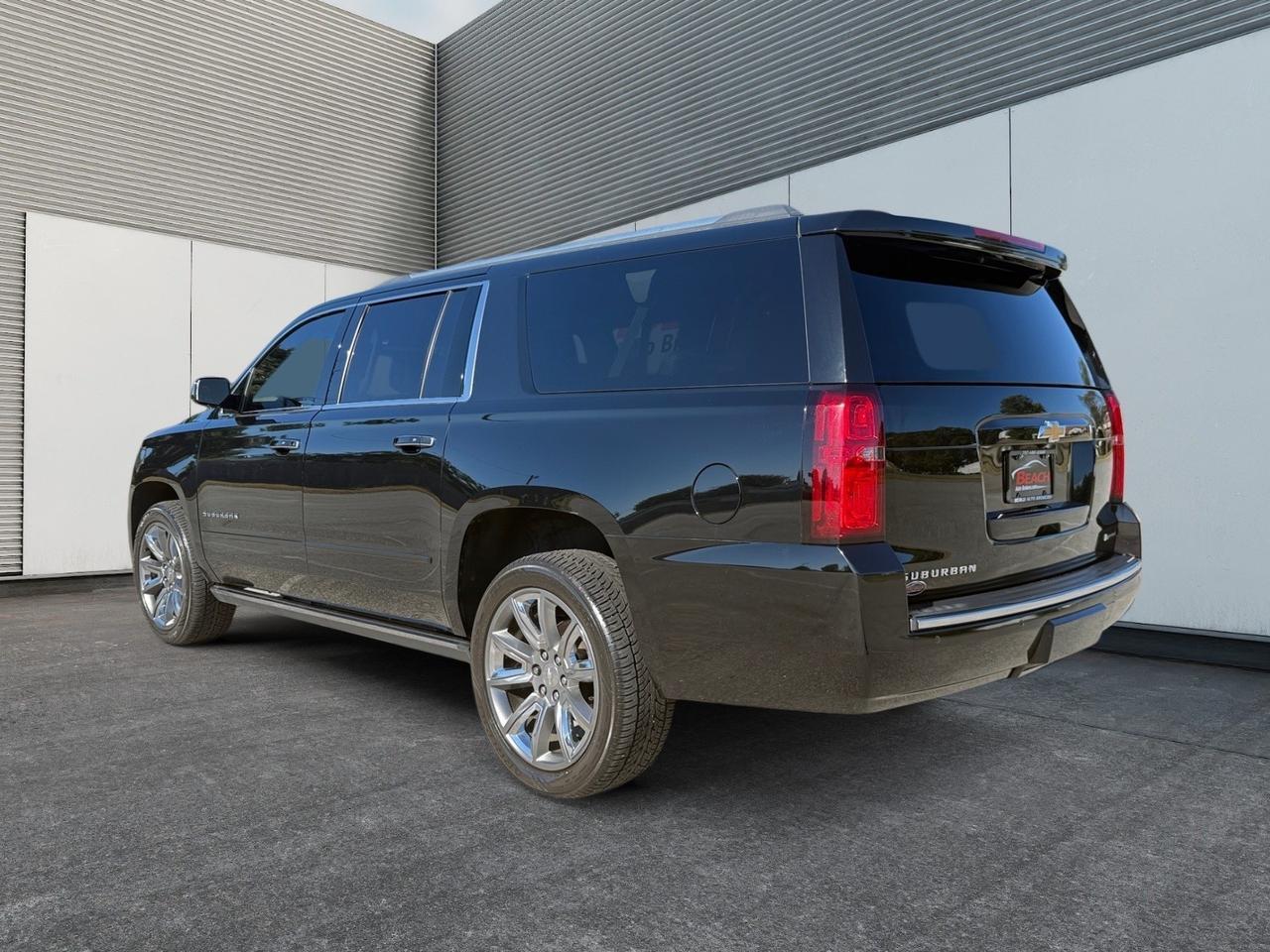 2018 Chevrolet Suburban Premier, WIFI, NAVIGATION, WIRELESS CHARGING, BLUETOOTH, HEATED AND VENTILATED FRONT AND PASSENGER SEATS, GARAGE DOOR OPENER, COME AND TEST DRIVE THIS SUBURBAN TODAY! Norfolk VA