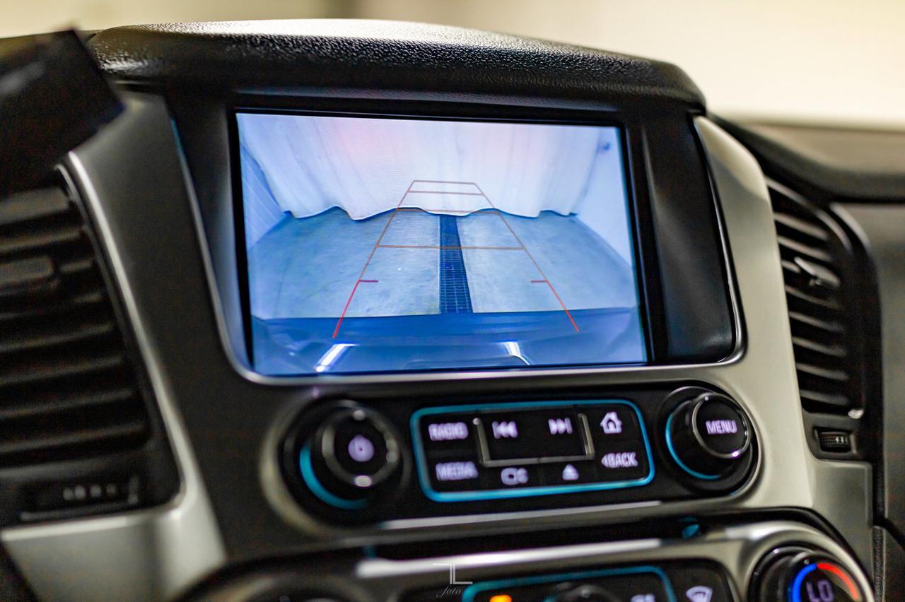 2018 Chevrolet Tahoe 4x4 LS BCam 8 Passenger Red Deer AB