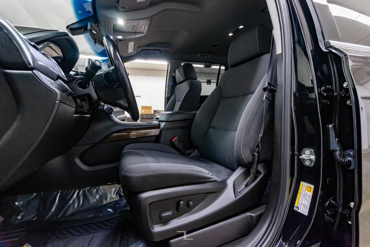 2018 Chevrolet Tahoe 4x4 LS BCam 8 Passenger Red Deer AB
