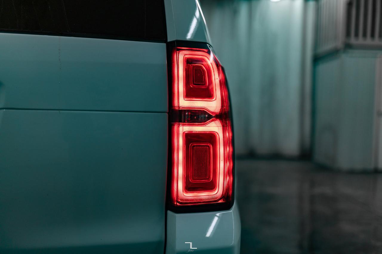 2018 Chevrolet Tahoe AWD LT Luxury Leather Roof Nav Red Deer AB