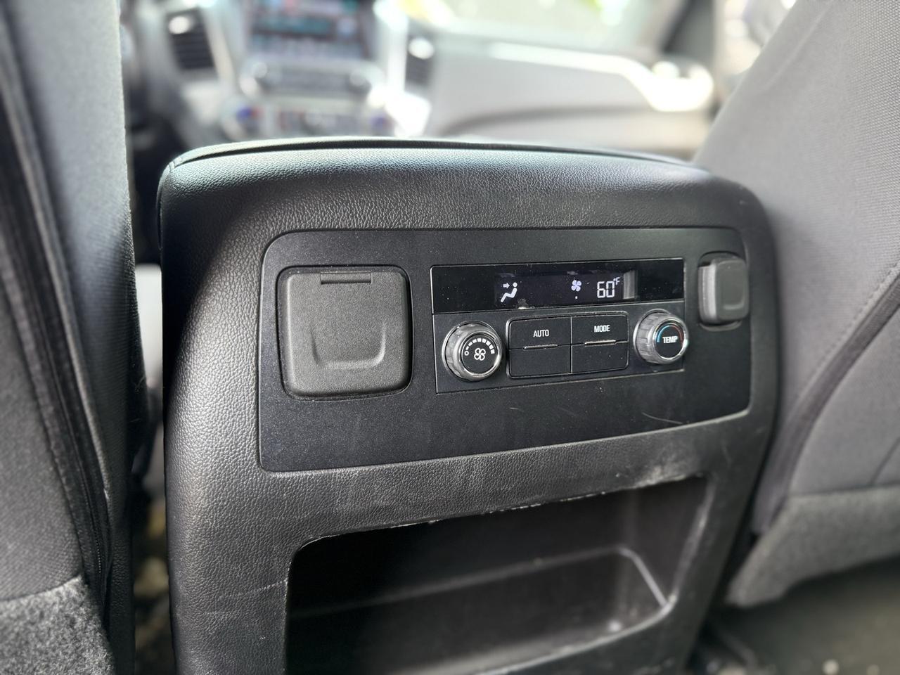 2018 Chevrolet Tahoe LS Crestwood KY