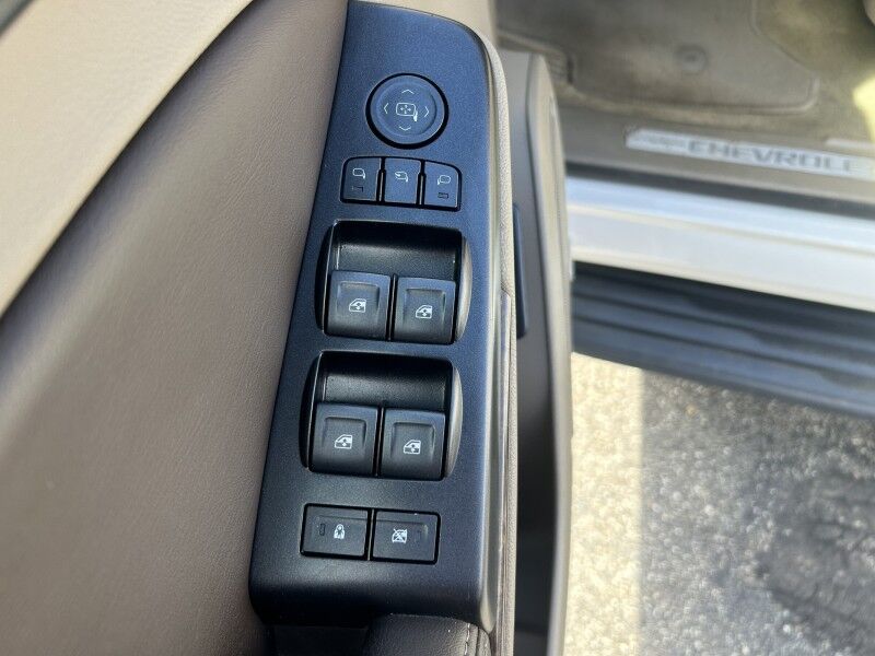 2018 Chevrolet Tahoe LT - SUPER CLEAN - ZERO RUST - EXTRA SHARP Webster MA