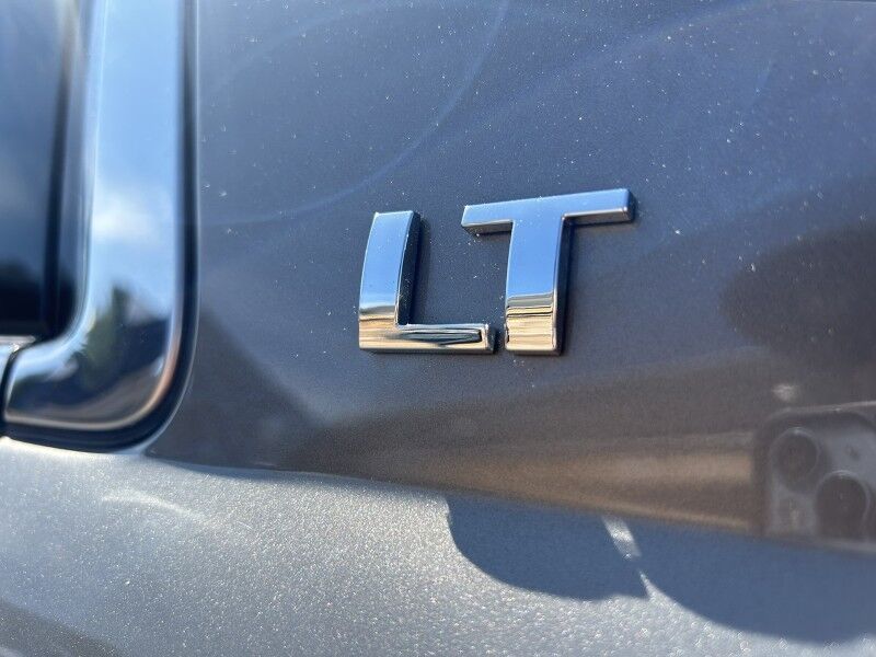 2018 Chevrolet Tahoe LT - VERY WELL MAINTAINED - ZERO RUST Webster MA