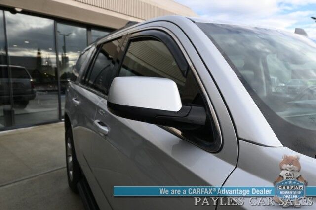 2018 Chevrolet Tahoe LT / 4X4 / Power & Heated Leather Seats / Bose Speakers / Sunroof / Lane Departure & Forward Collision Alert / 3rd Row / Seats 8 / Bluetooth / Back Up Camera / Cruise Control / Power Lift Gate / Tow Pkg Anchorage AK