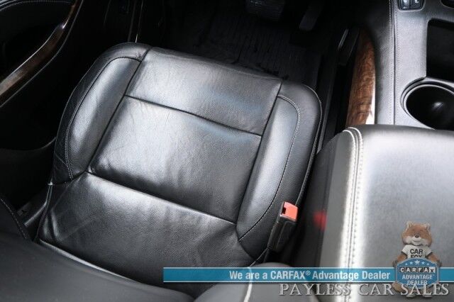 2018 Chevrolet Tahoe LT / 4X4 / Power & Heated Leather Seats / Bose Speakers / Sunroof / Lane Departure & Forward Collision Alert / 3rd Row / Seats 8 / Bluetooth / Back Up Camera / Cruise Control / Power Lift Gate / Tow Pkg Anchorage AK