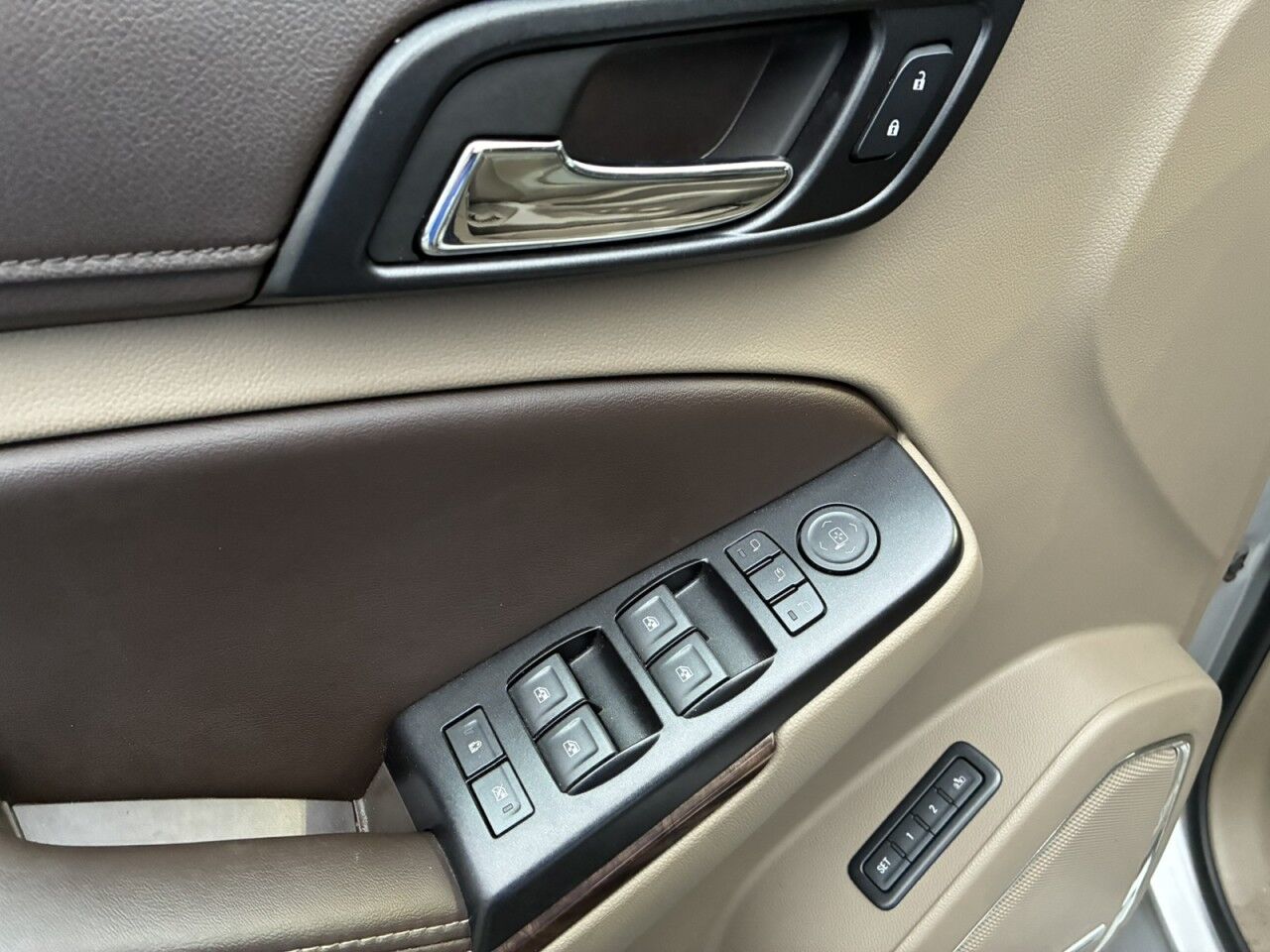 2018 Chevrolet Tahoe LT Charlton MA