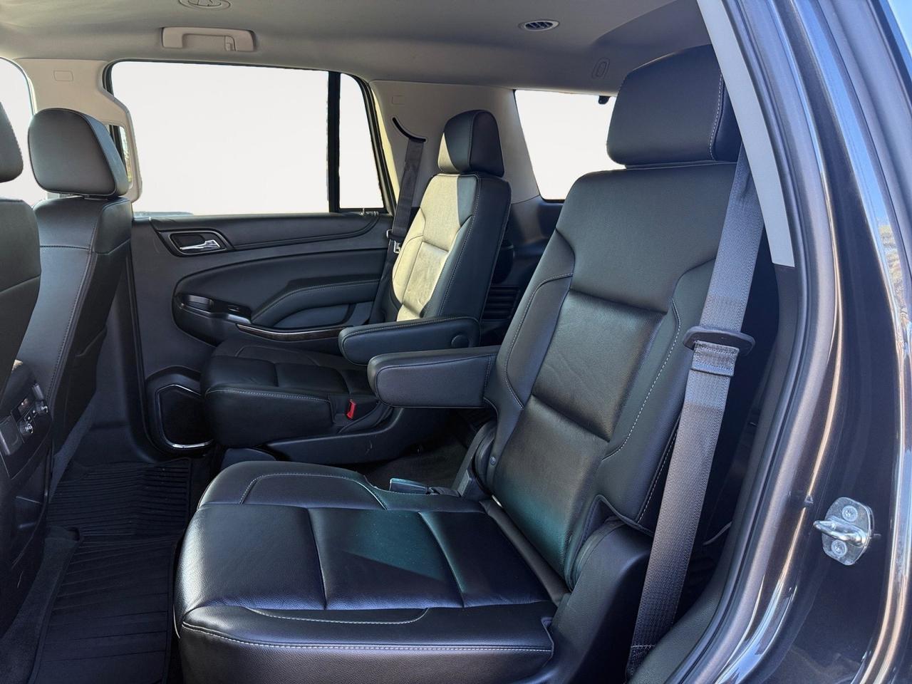 2018 Chevrolet Tahoe LT, HEATED SEATS, UNIVERSAL GARAGE DOOR OPENER, WIFI, APPLE CARPLAY/ANDROID AUTO, LUGGAGE RACK, POWER LIFTGATE, BOSE SPEAKERS, ONLY 1 OWNER, THIS IS THE PERFECT FAMILY VEHICLE AND IS READY FOR ITS NEXT ADVENTURE! Norfolk VA