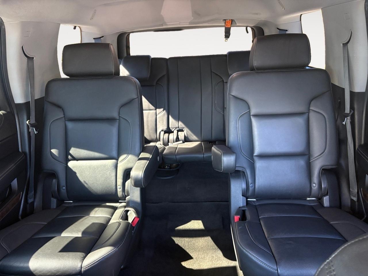 2018 Chevrolet Tahoe LT, RUNNING BOARDS, TOW PACKAGE, BACKUP CAMERA, POWER LIFTGATE, POWER 3RD ROW, CAPTAINS CHAIRS, SUNROOF, BLIND SPOT ALERT, HEATED SEATS, LOW MILES, TAKE A TAHOE HOME TODAY! Virginia Beach VA