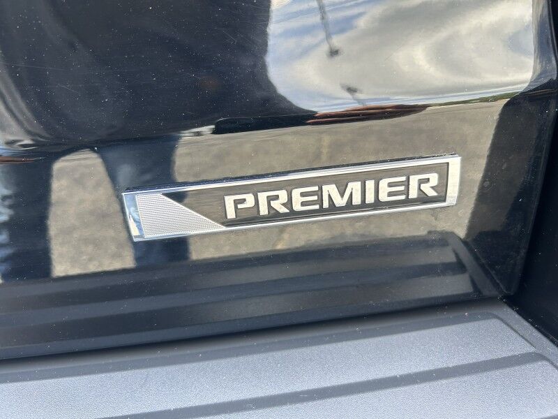 2018 Chevrolet Tahoe Premier - 1 OWNER -FULLY LOADED - ZERO RUST Whitinsville MA