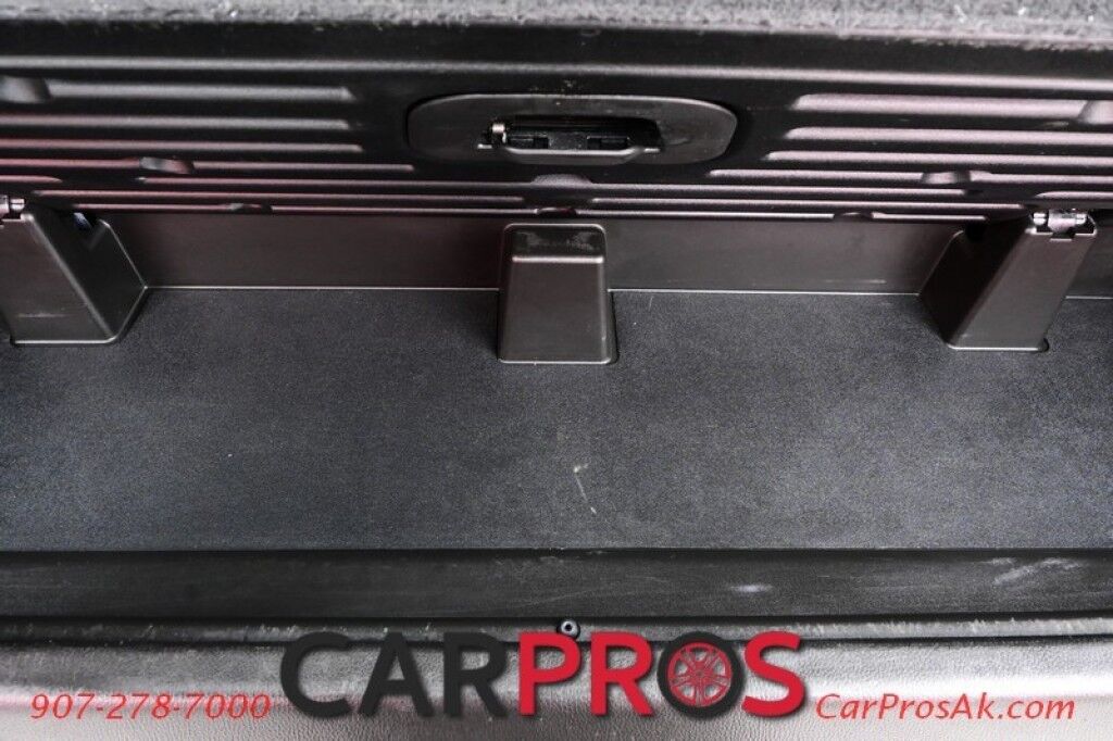 2018 Chevrolet Tahoe Premier - 5.3L V8 - Automatic - 4X4 - Front Leather Heated & Cooled Seats - Heated 2nd Row - Navigation - Backup Camera - 3rd Row Seats 7 - Tow Package Anchorage AK