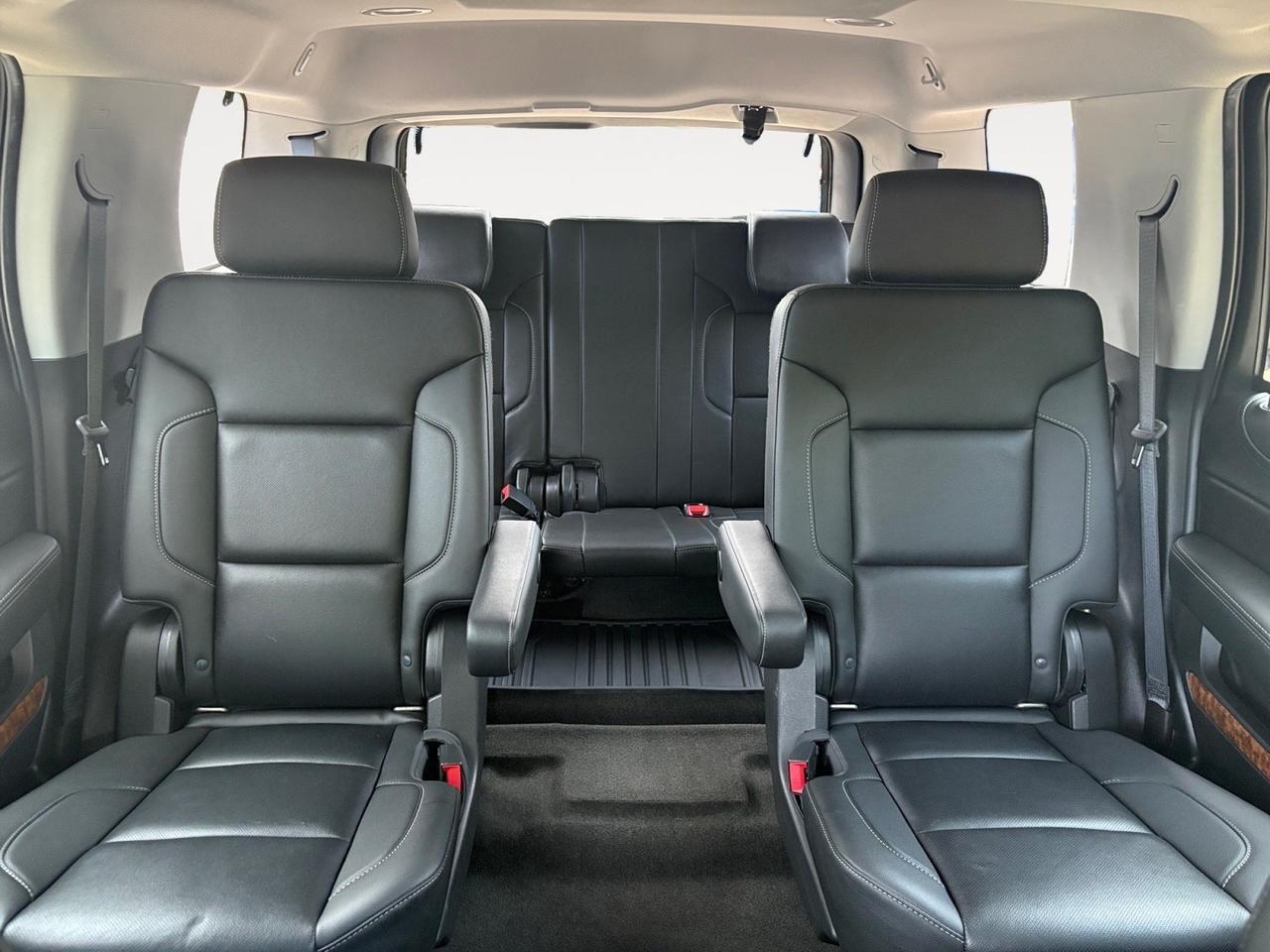 2018 Chevrolet Tahoe Premier, SUNROOF, BLIND SPOT, FORWARD COLLISION, POWER LIFTGATE, RUNNING BOARDS, TOW PACKAGE, POWER 3RD ROW SEATING, REAR DVD ENTERTAINMENT, HEATED & COOLING SEATS, APPLE CARPLAY/ANDROID AUTO, HEADS UP DISPLAY, ONLY 47K MILES, TAKE HOME THIS TAHOE! Virginia Beach VA