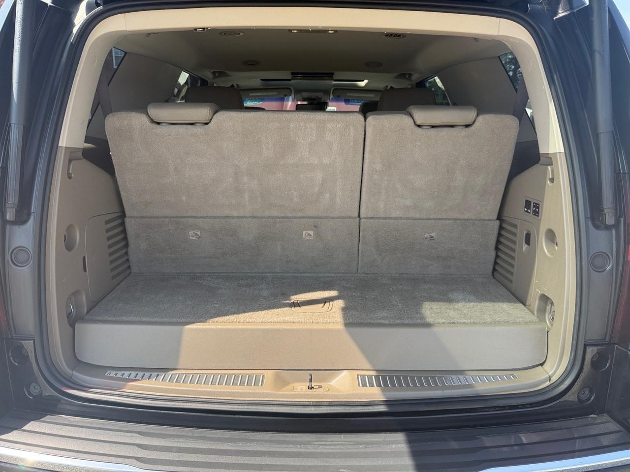 2018 Chevrolet Tahoe Premier, WIFI, BLUETOOTH, LUGGAGE RACK, CAPTAINS CHAIRS, 3RD ROW, HEATED/VENTILATED SEATS, HEATED REAR SEATS, BOSE SPEAKERS, RUNNING BOARDS, POWER LIFTGATE, SUNROOF, TOW PACKAGE, UNIVERSAL GARAGE DOOR OPENER, THE FAMILY VEHICLE YOU HAVE BEEN WAITING Norfolk VA