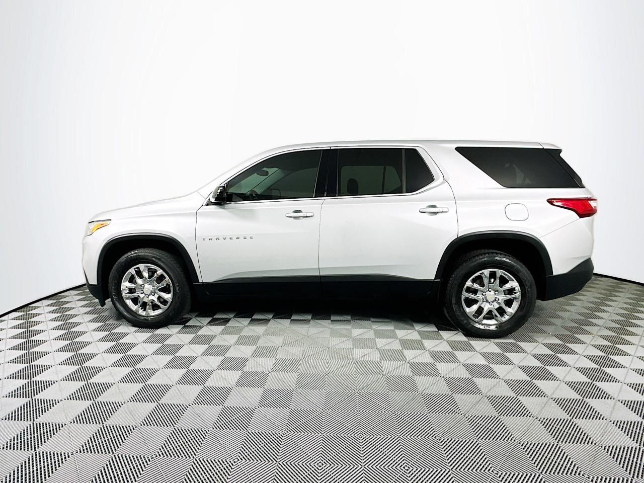 2018 Chevrolet Traverse LS Tacoma WA
