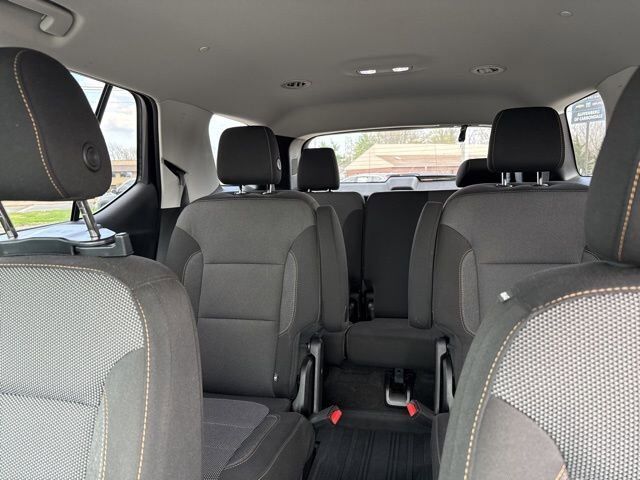 2018 Chevrolet Traverse LT Cloth Carbondale IL