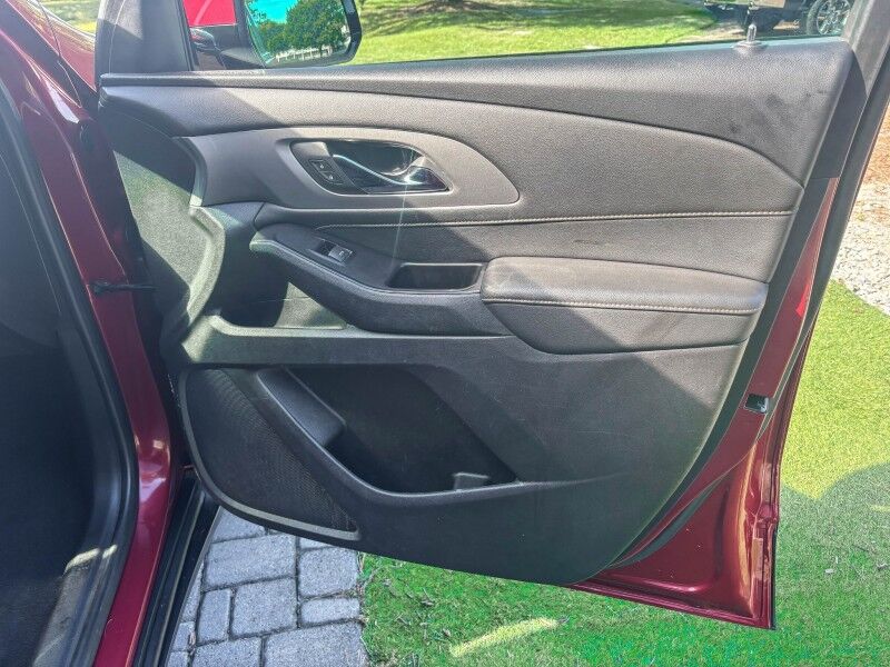 2018 Chevrolet Traverse LT Cloth Wilmington NC