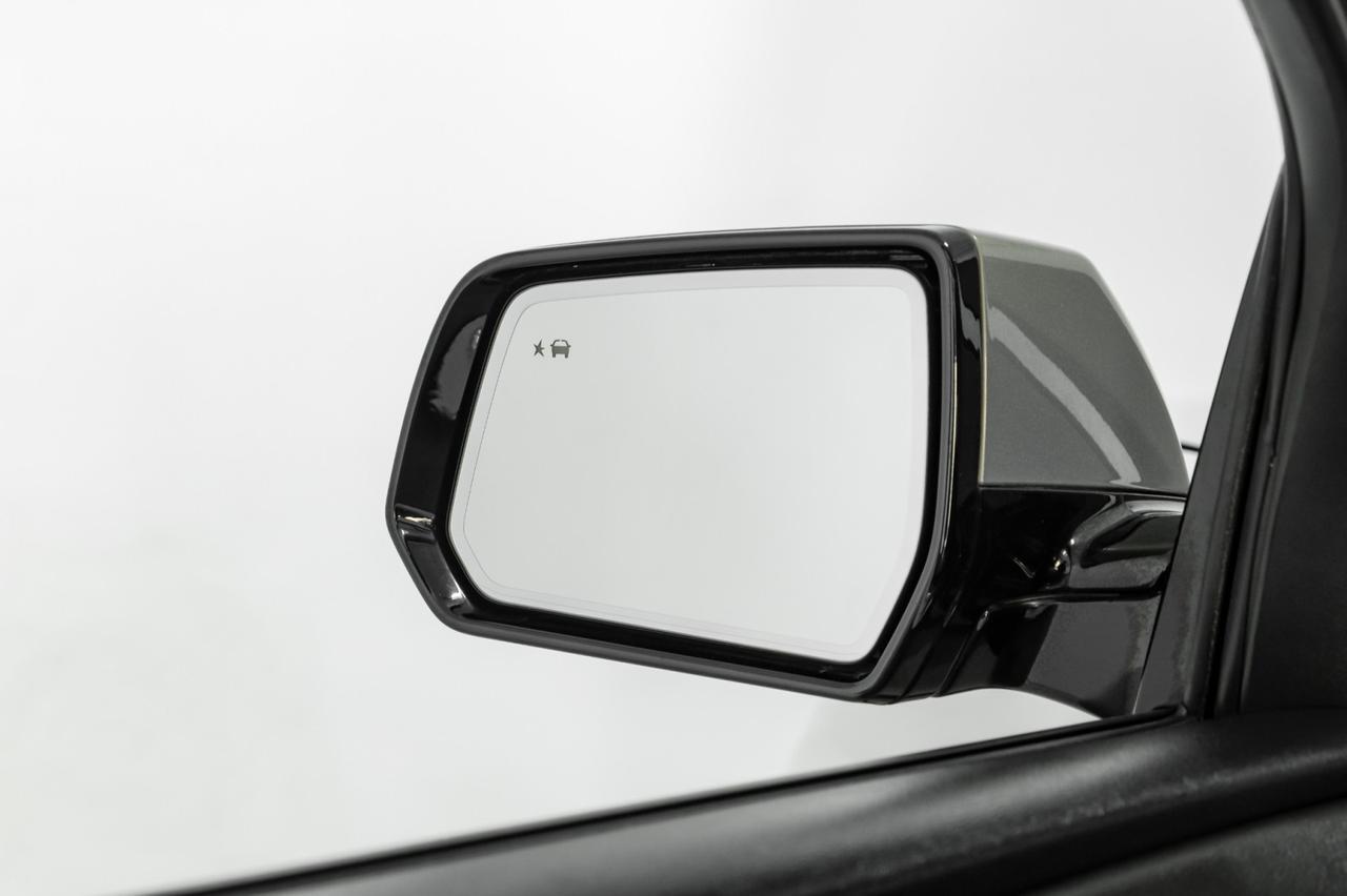 2018 Chevrolet Traverse PREMIER BLIND SPOT ASSIST LANE DEPARTURE FORWARD COLLISION ALERT Carrollton TX