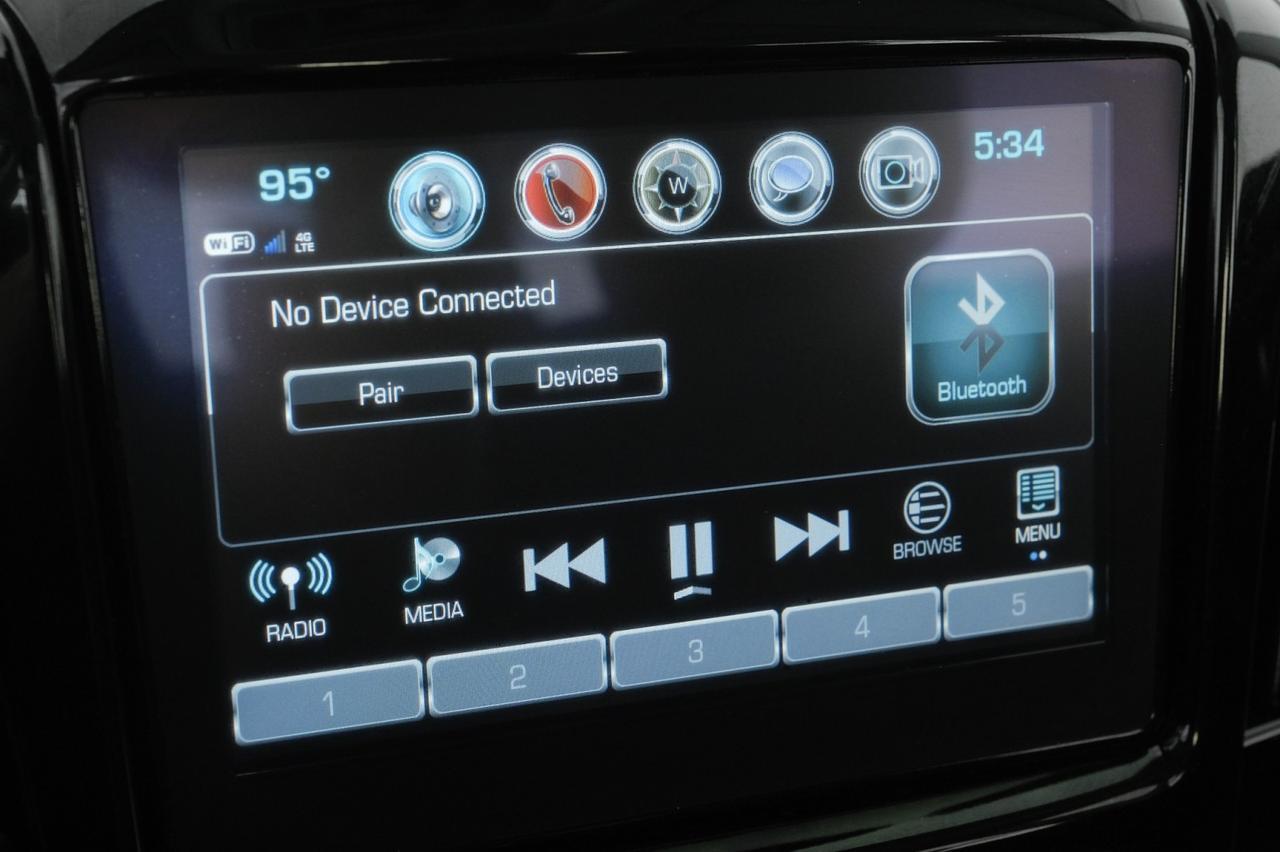 2018 Chevrolet Traverse PREMIER BLIND SPOT ASSIST LANE DEPARTURE FORWARD COLLISION ALERT Carrollton TX