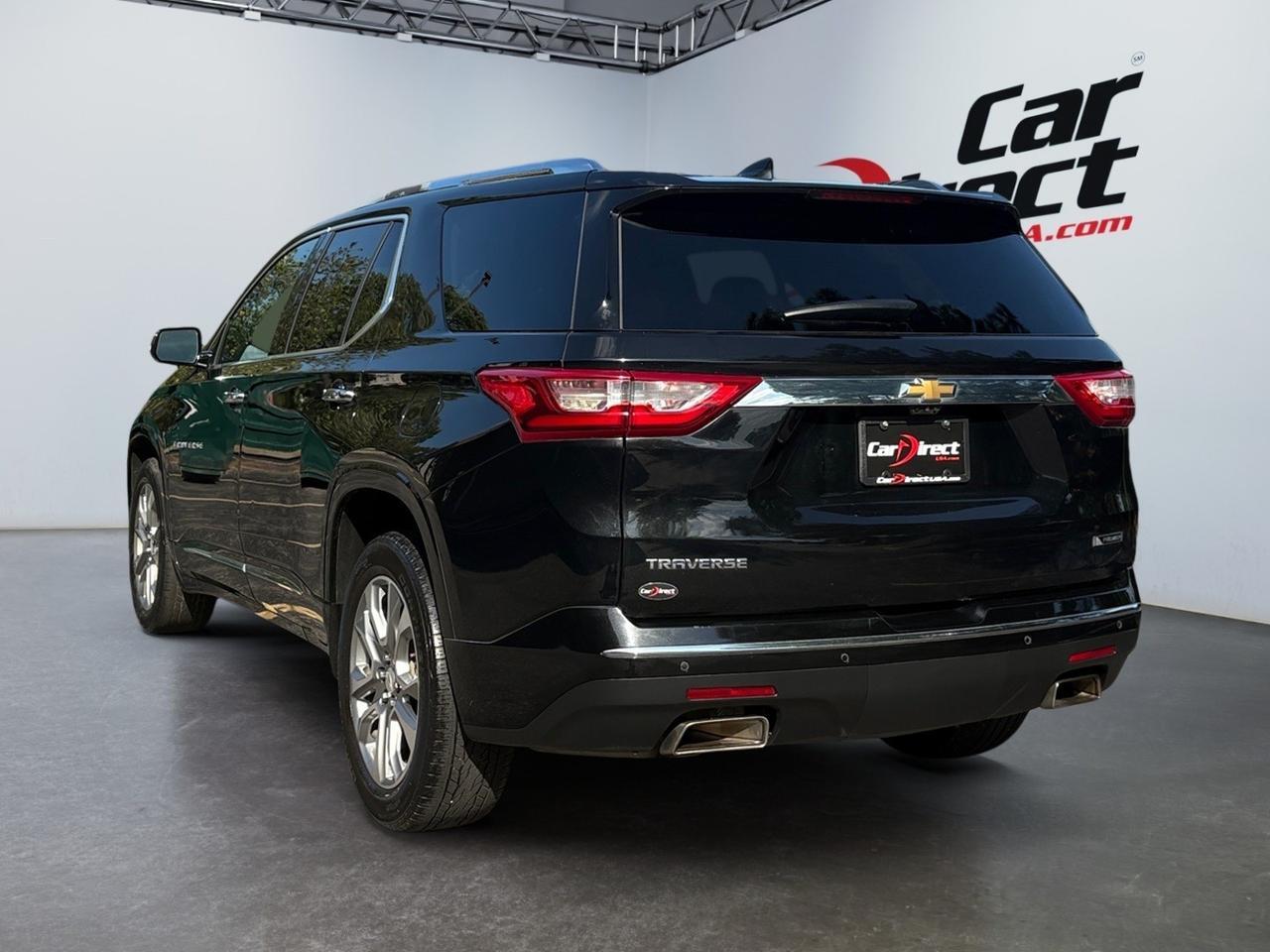 2018 Chevrolet Traverse Premier, POWER LIFTGATE, 3RD ROW SEATS, TWIN SUNROOFS, BLIND SPOT ALERT, FORWARD COLLISION, HEATED & COOLING SEATS, 360 BACKUP CAMERA, WIRELESS CHARGING PAD, 2ND ROW HEATED SEATS, APPLE CARPLAY/ANDROID AUTO, THIS SUV HAS IT ALL! Virginia Beach VA