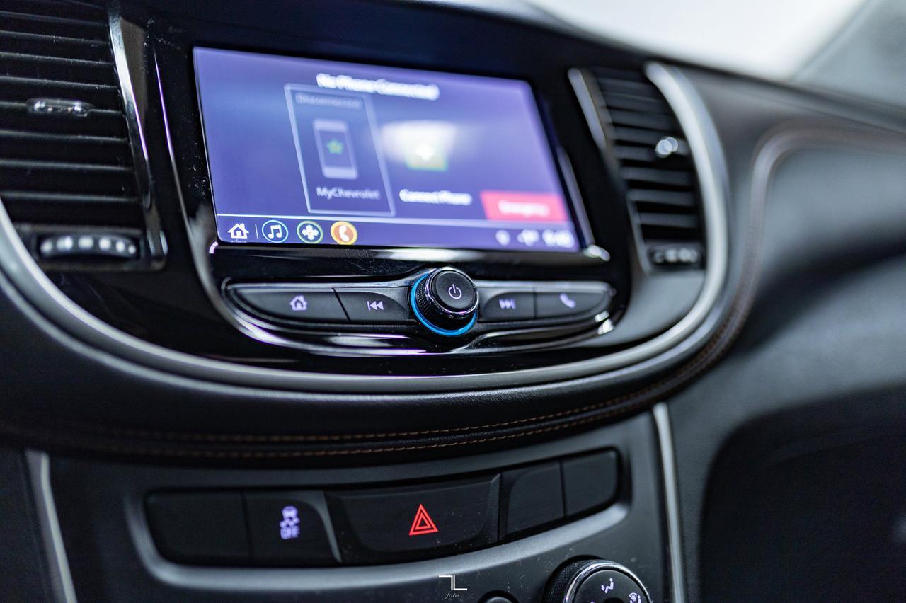 2018 Chevrolet Trax AWD LT Leather Roof BCam Red Deer AB