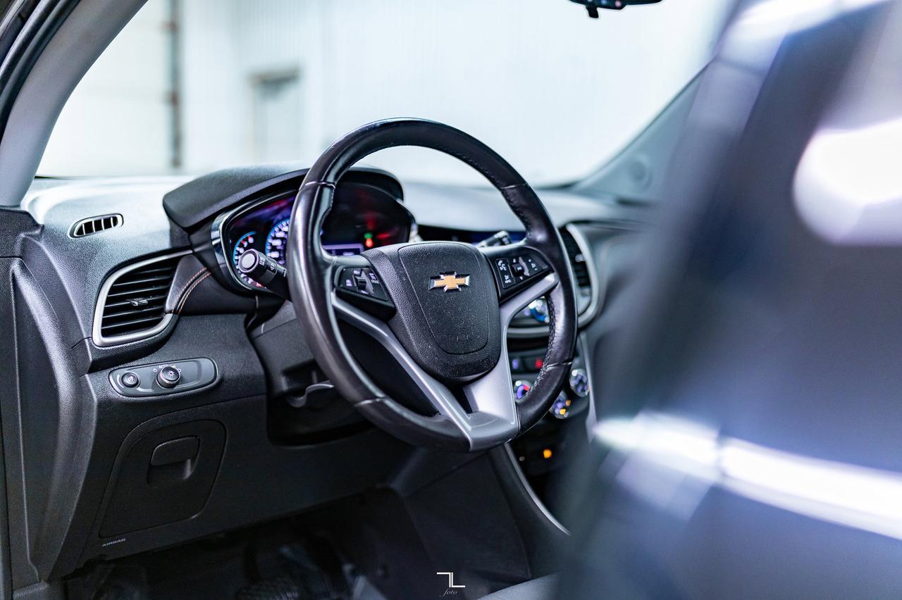 2018 Chevrolet Trax AWD LT Leather Roof BCam Red Deer AB