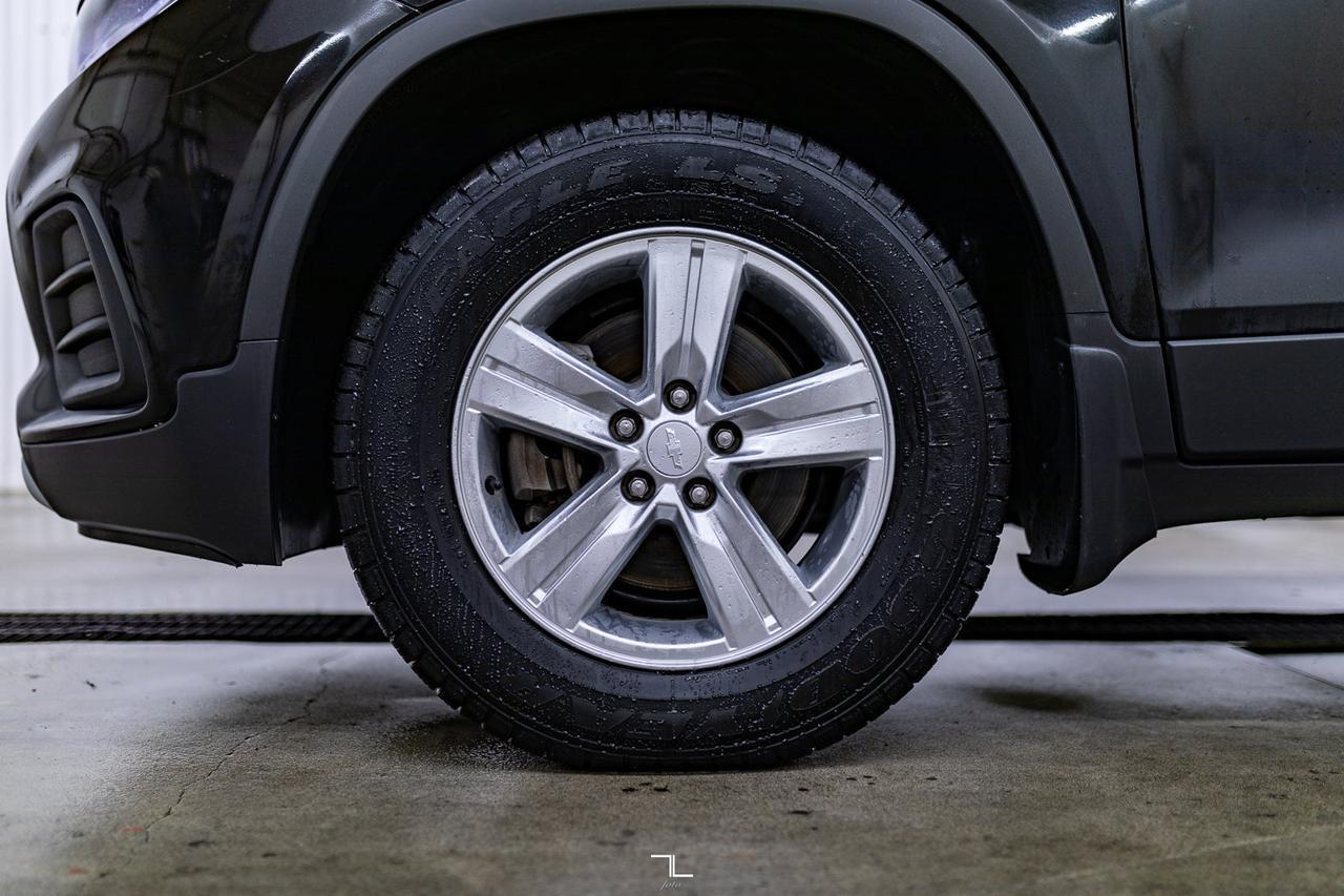 2018 Chevrolet Trax AWD LT Leather Roof BCam Red Deer AB