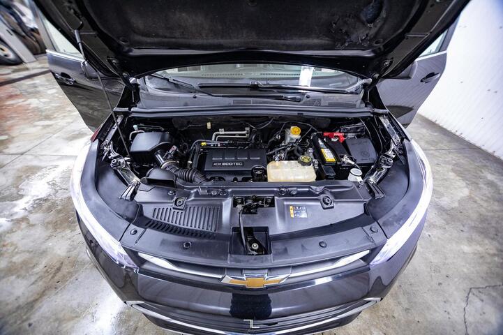 2018 Chevrolet Trax AWD LT Leather Roof BCam Red Deer AB 2018 Chevrolet Trax AWD LT Leather Roof BCam Red Deer AB