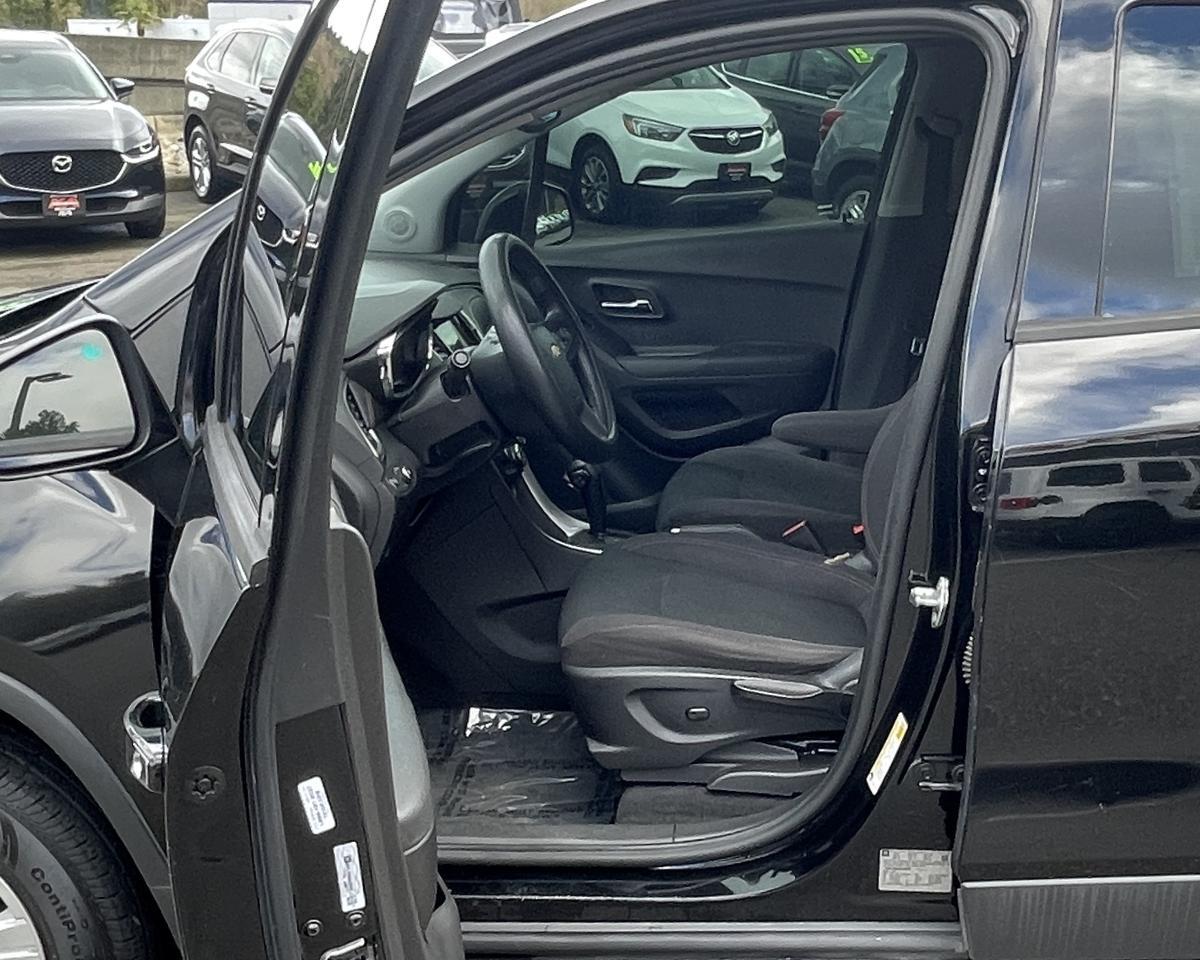 2018 Chevrolet Trax LS Sport Utility 4D Port Orchard WA