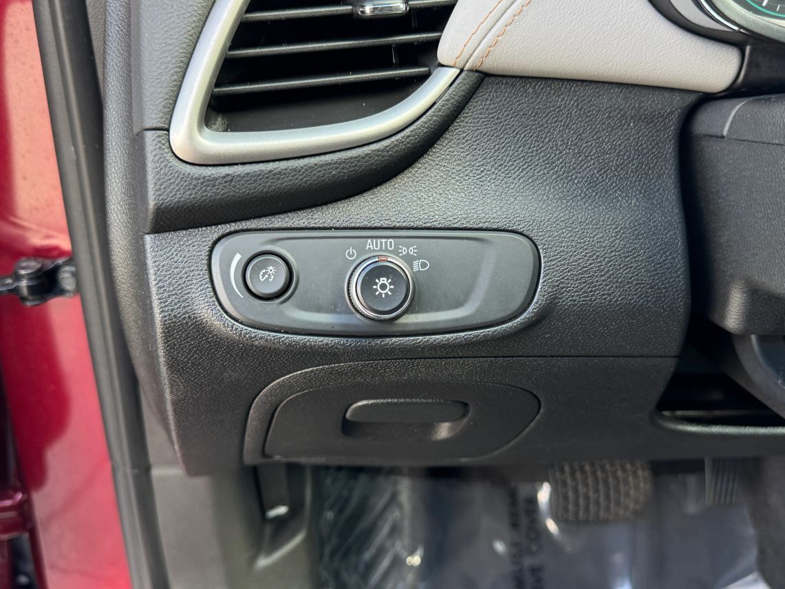 2018 Chevrolet Trax LT Sport Utility 4D