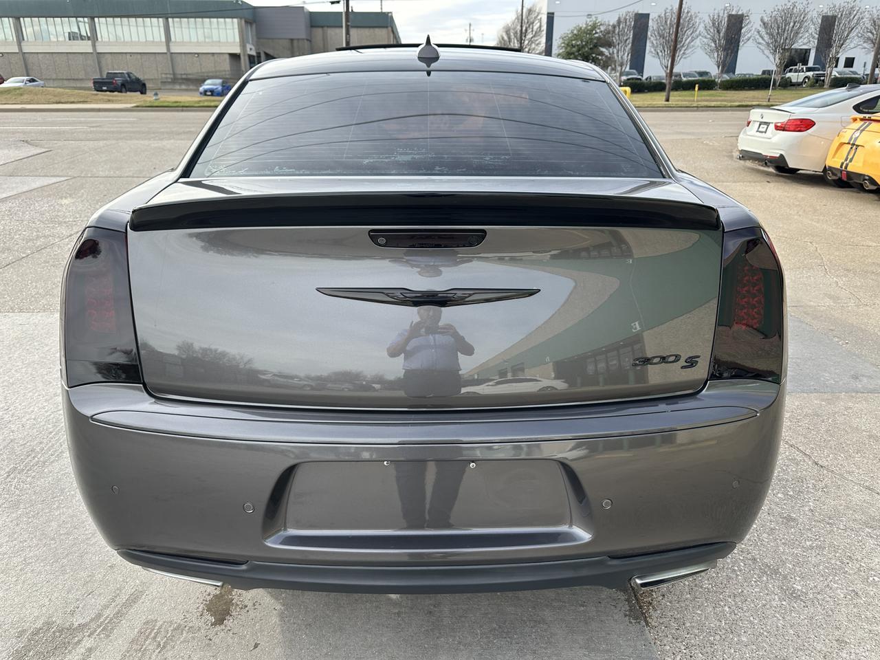 2018 Chrysler 300 300S moon roof Dallas TX