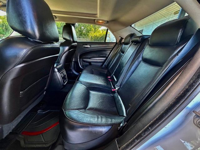 2018 Chrysler 300 Limited AWD Houston TX