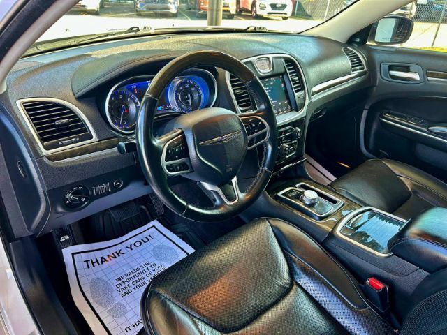 2018 Chrysler 300 Limited AWD Houston TX