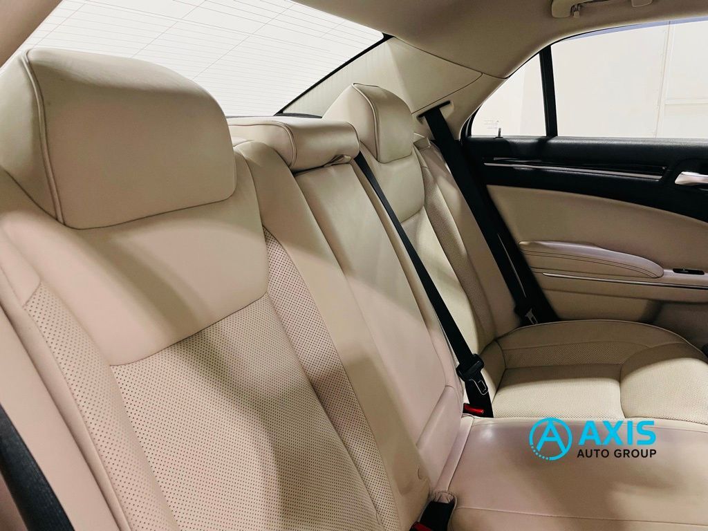 2018 Chrysler 300 Limited Jersey City NJ