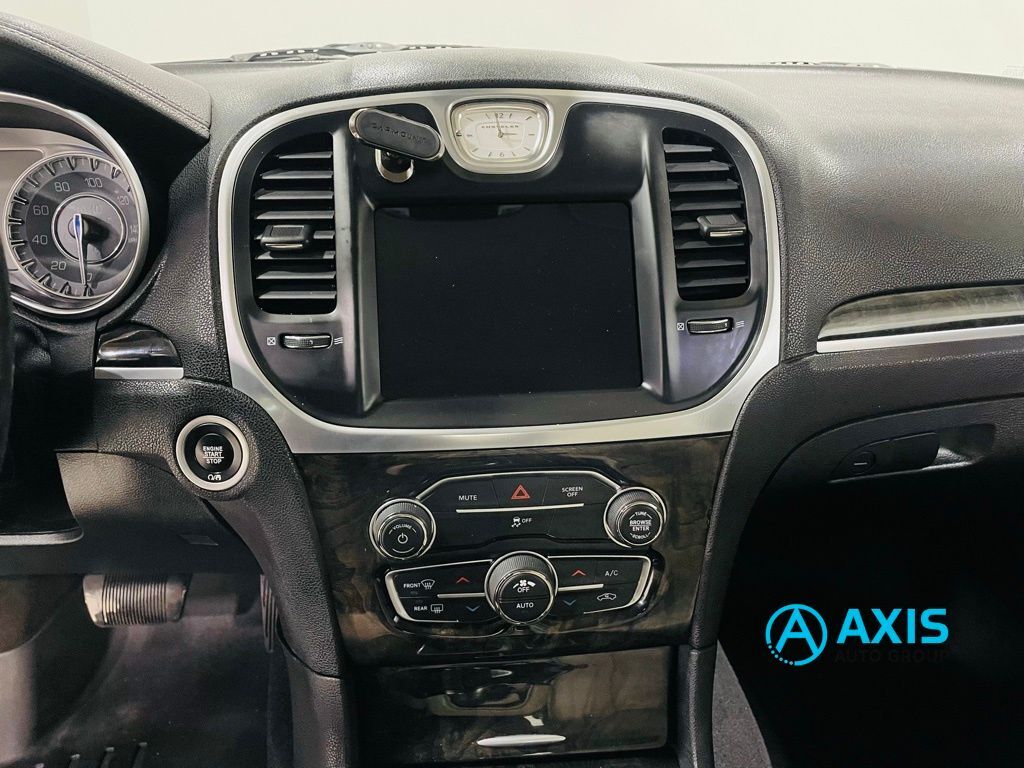 2018 Chrysler 300 Limited Jersey City NJ