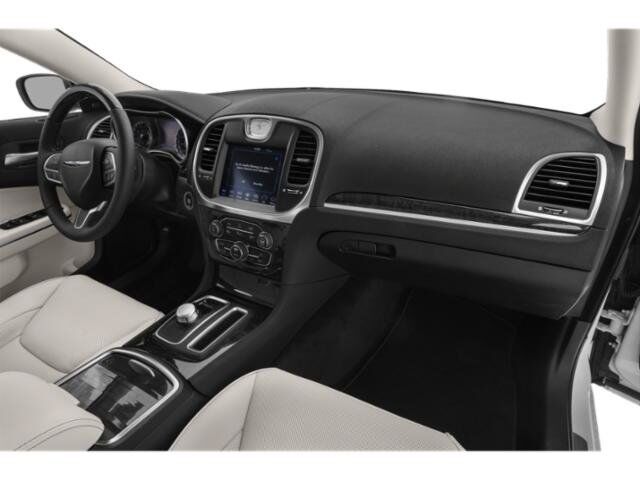 2018 Chrysler 300 Limited Winder GA