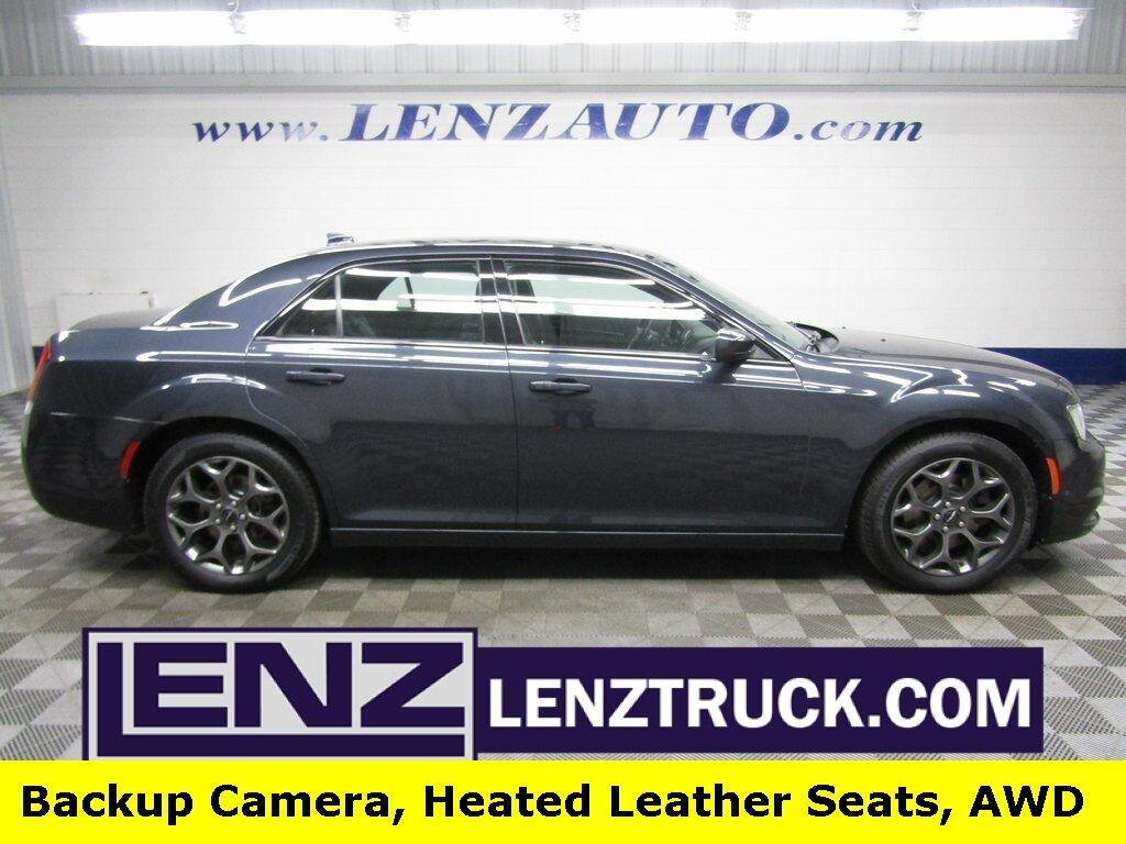 2018 Chrysler 300 2018 Chrysler 300