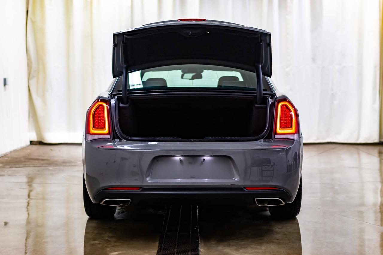 2018 Chrysler 300 S Leather BCam Red Deer AB