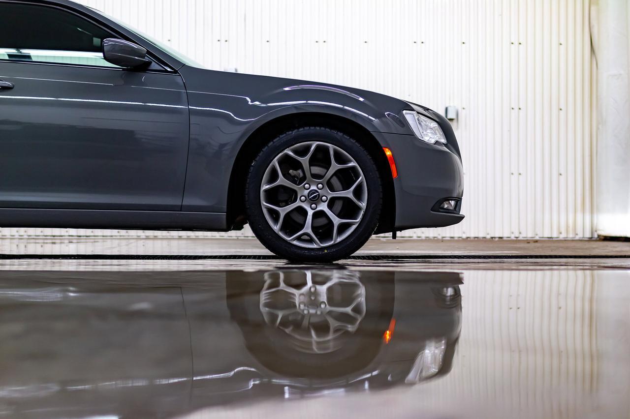 2018 Chrysler 300 S Leather BCam Red Deer AB