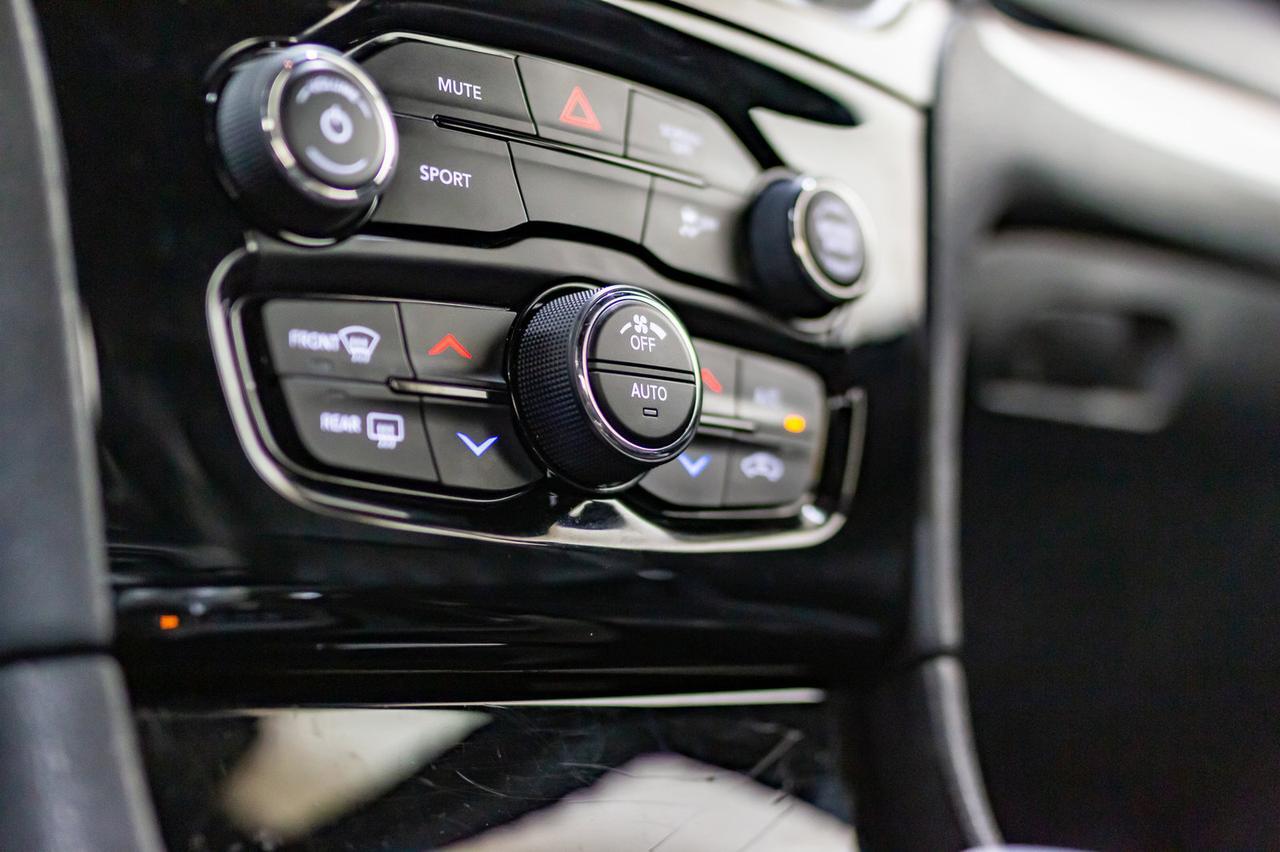 2018 Chrysler 300 S Leather BCam Red Deer AB