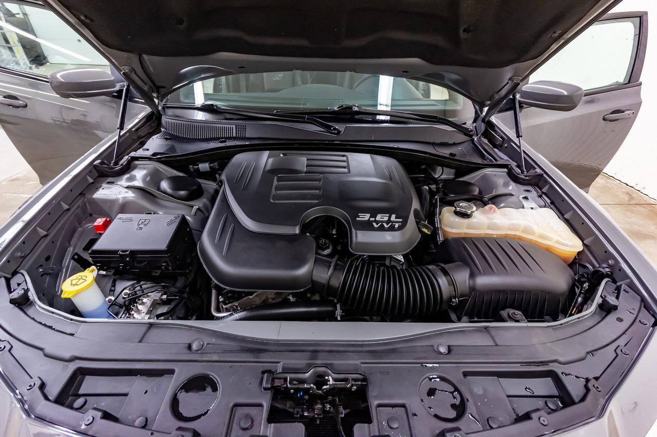 2018 Chrysler 300 S Leather BCam Red Deer AB