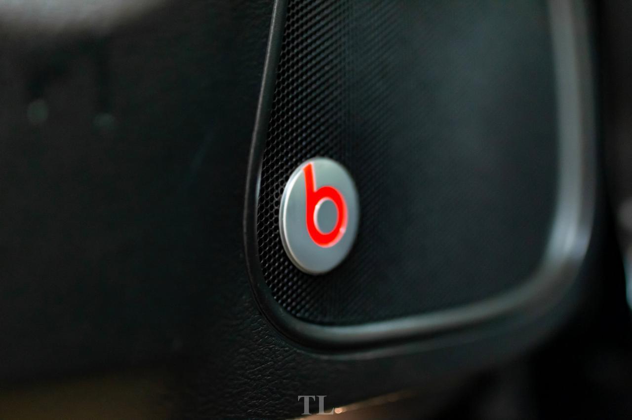 2018 Chrysler 300 S Leather Roof Nav BCam Red Deer AB