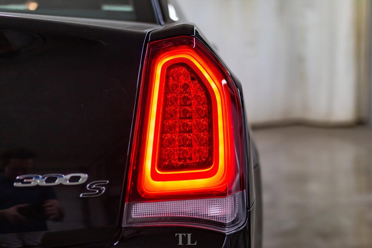 2018 Chrysler 300 S Leather Roof Nav BCam Red Deer AB