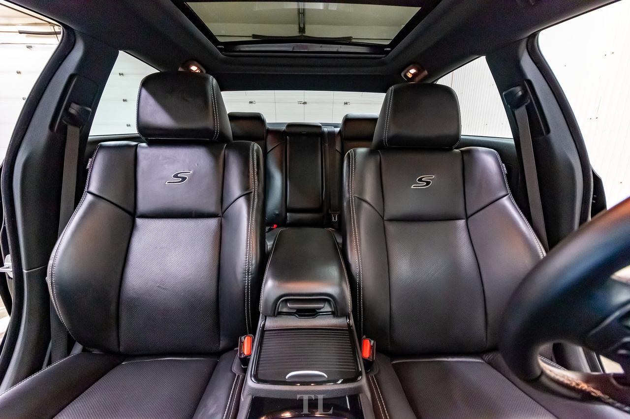 2018 Chrysler 300 S Leather Roof Nav BCam Red Deer AB