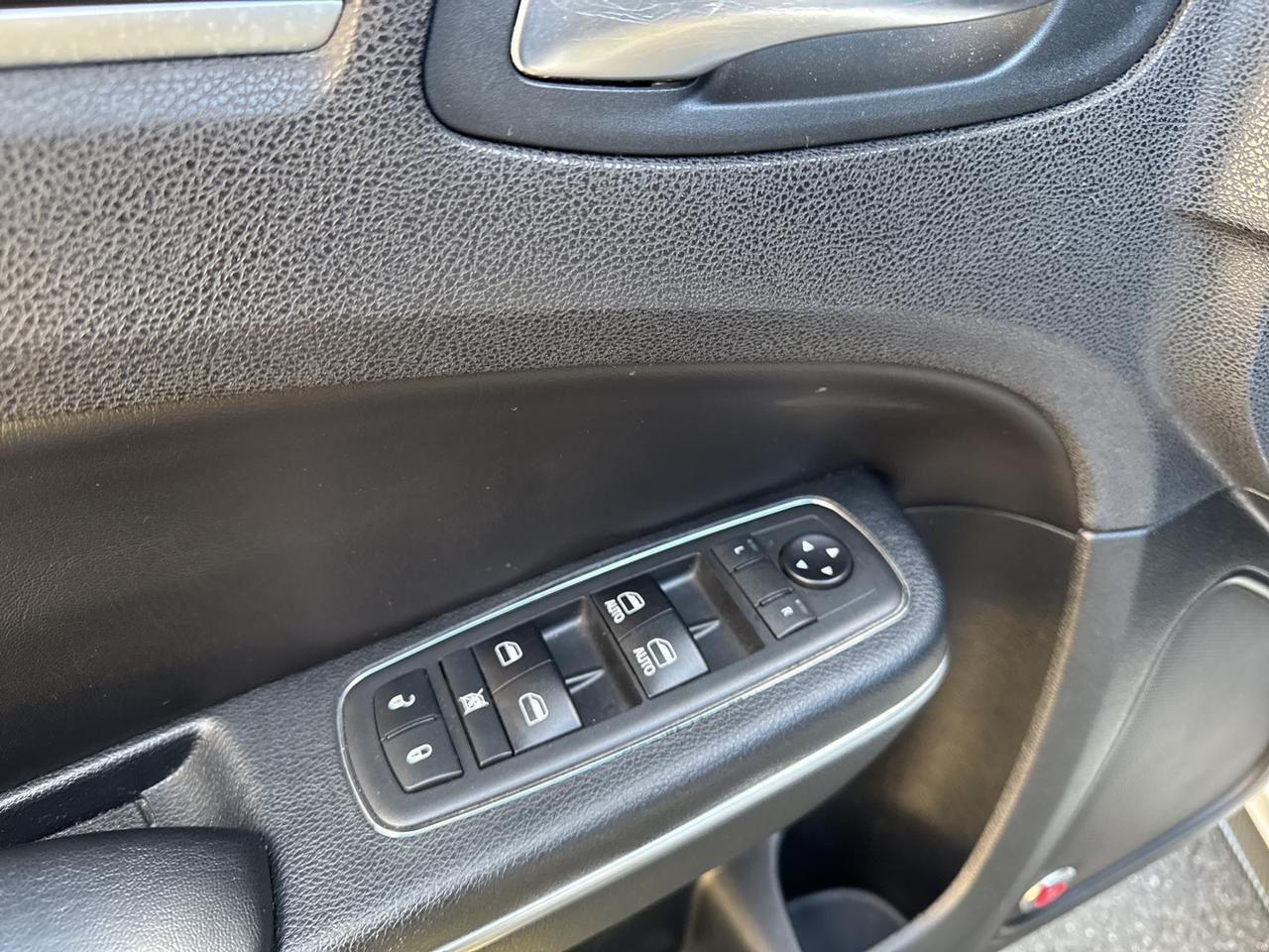 2018 Chrysler 300 S Warrenton VA