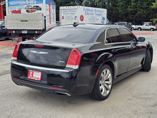2018 Chrysler 300 TOURING L Morrow GA