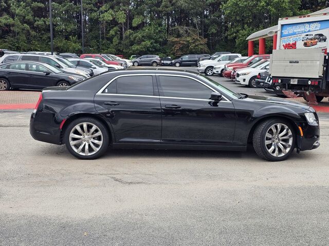 2018 Chrysler 300 TOURING L Morrow GA
