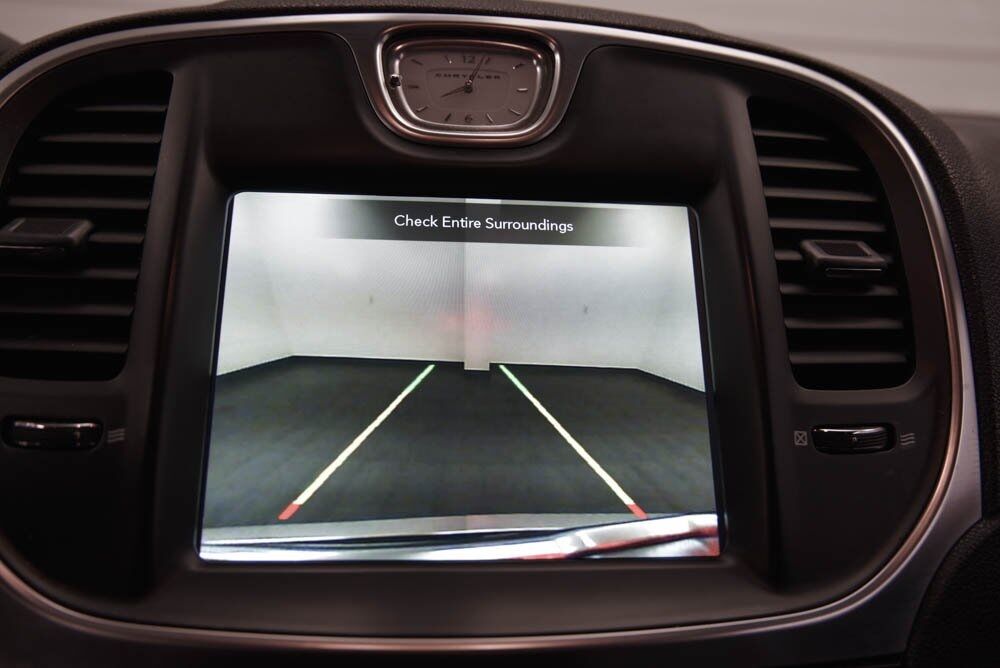 2018 Chrysler 300 Touring Akron OH
