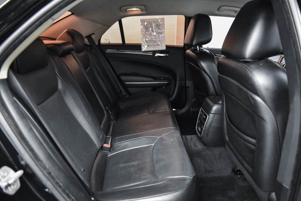 2018 Chrysler 300 Touring Akron OH