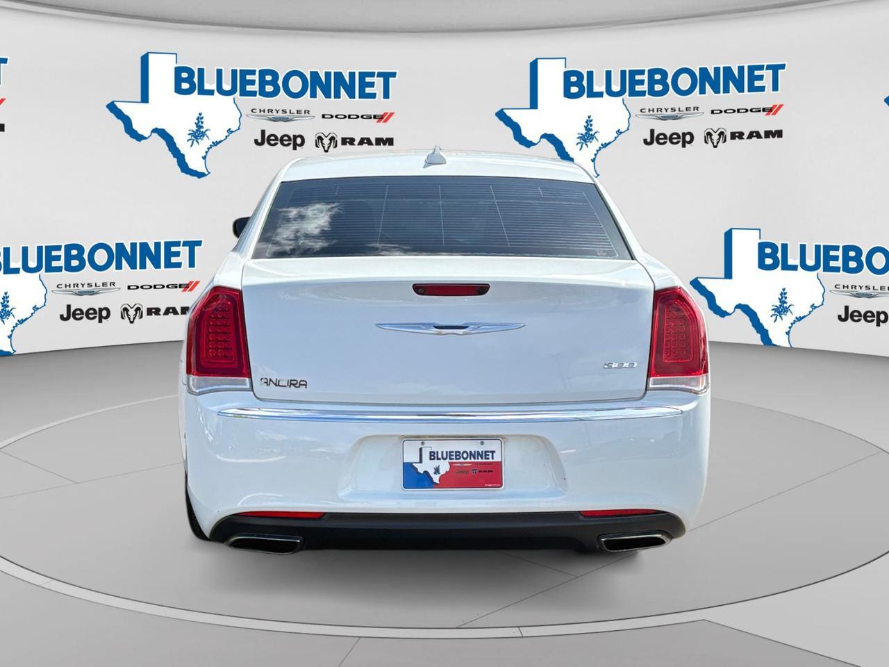 2018 Chrysler 300 Touring L New Braunfels TX