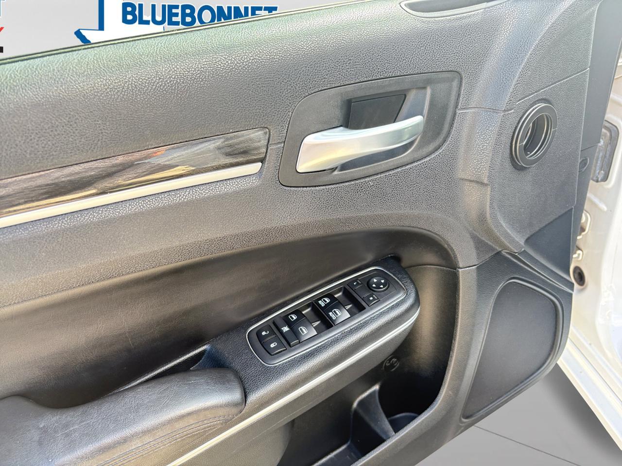 2018 Chrysler 300 Touring L New Braunfels TX