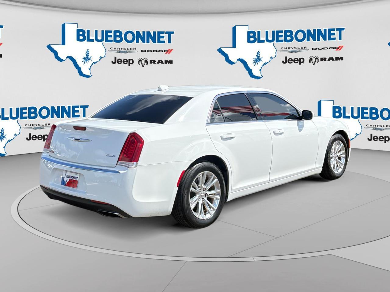 2018 Chrysler 300 Touring L New Braunfels TX